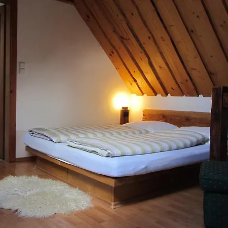 Nyaraló Chalupa Strba *