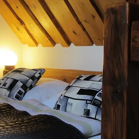 Nyaraló Chalupa Strba